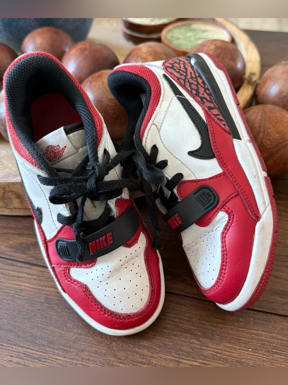 Air Jordan Legacy 312 Low Chicago Red  CD9055-116 Youth 12.5 UK 3.5 EUR 30